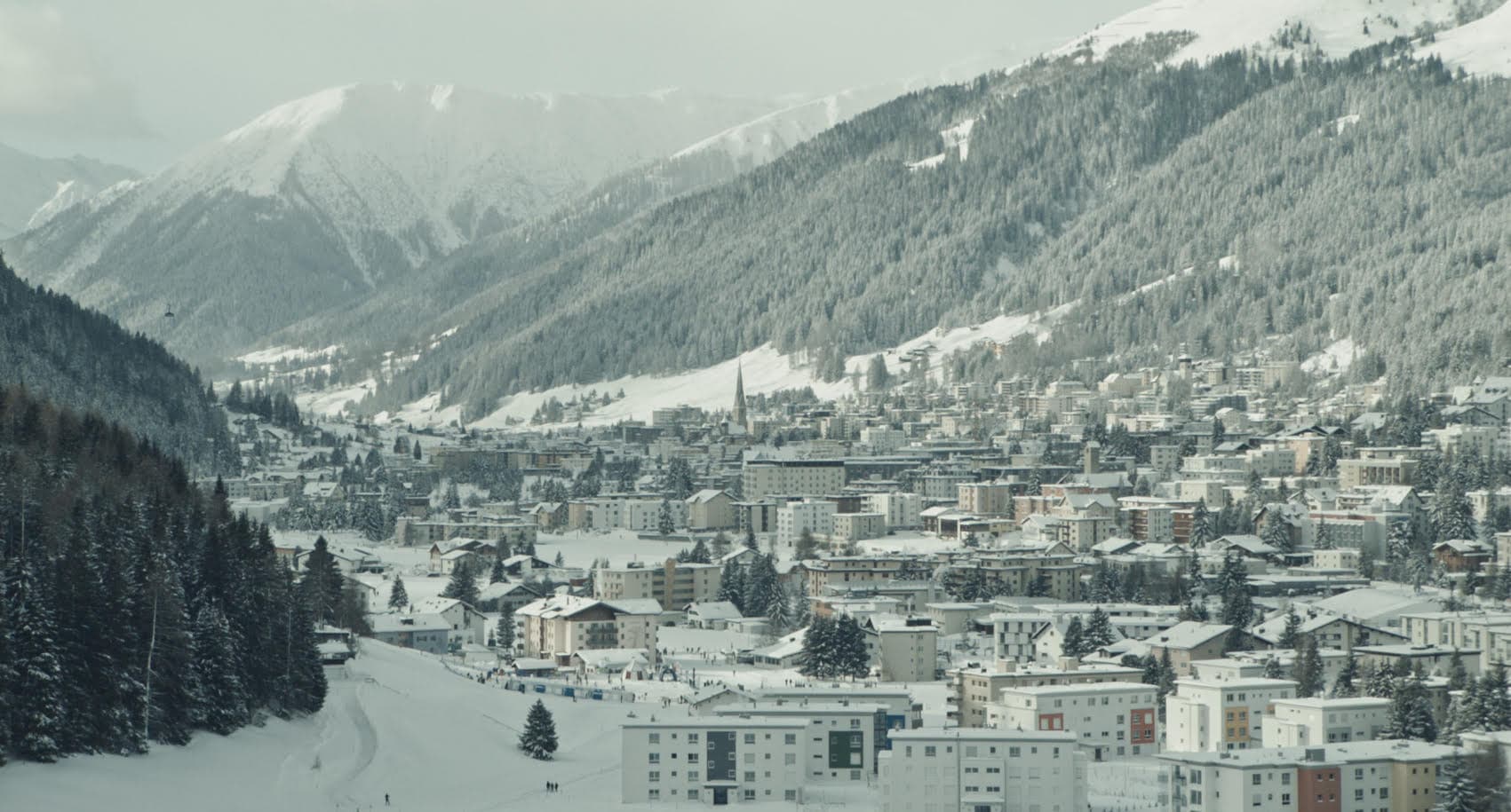 Davos Film stills